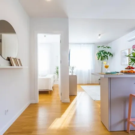 Beachside-apartment Apartment